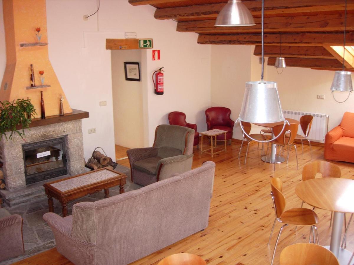 Hostal Pas De La Pera Aransá Exteriör bild