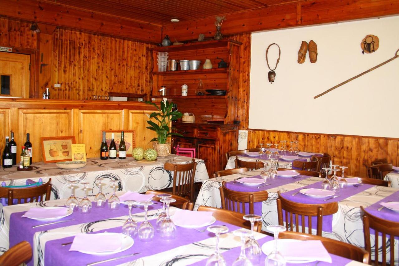 Hostal Pas De La Pera Aransá Exteriör bild