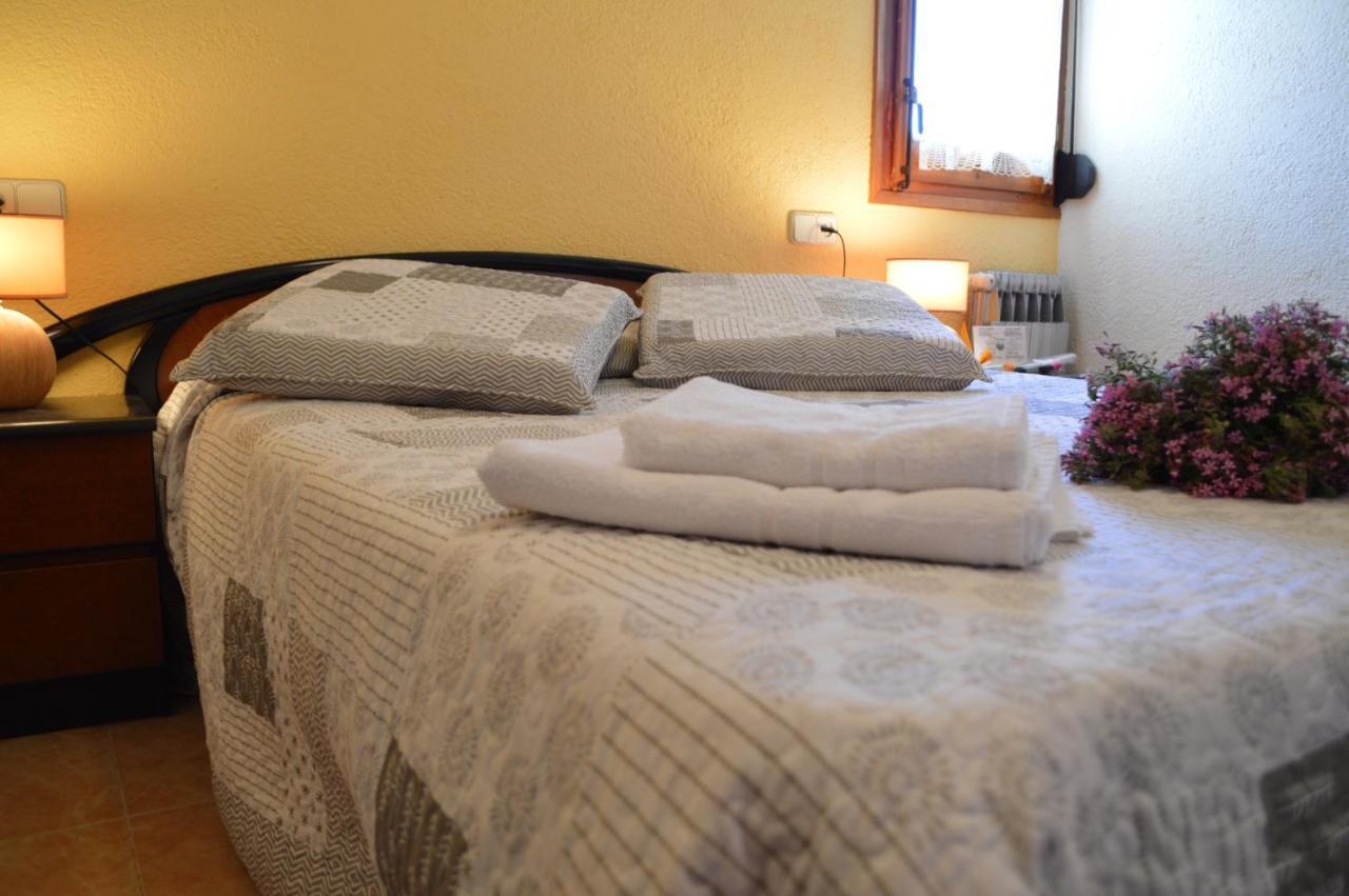 Hostal Pas De La Pera Aransá Exteriör bild