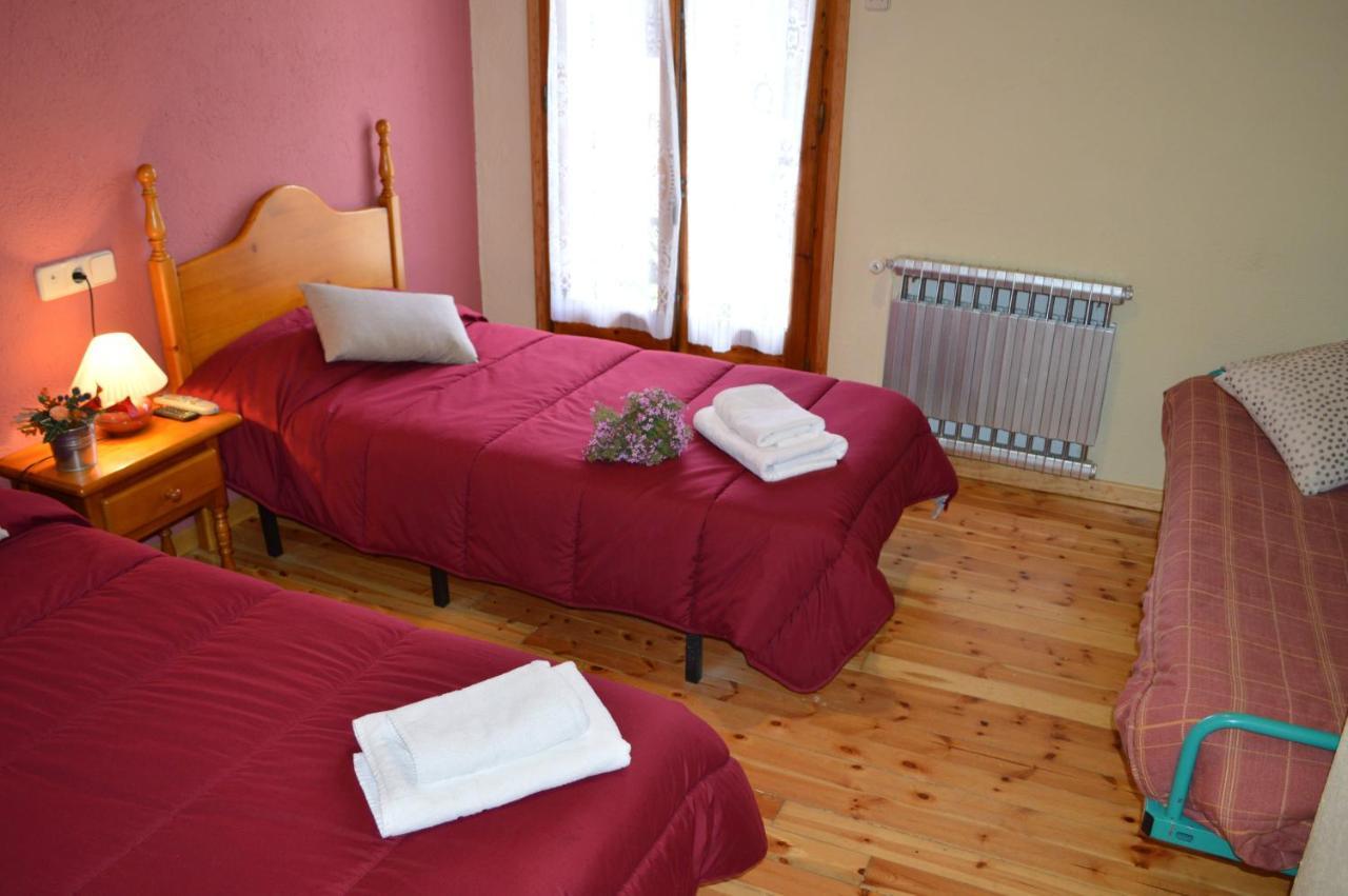 Hostal Pas De La Pera Aransá Exteriör bild