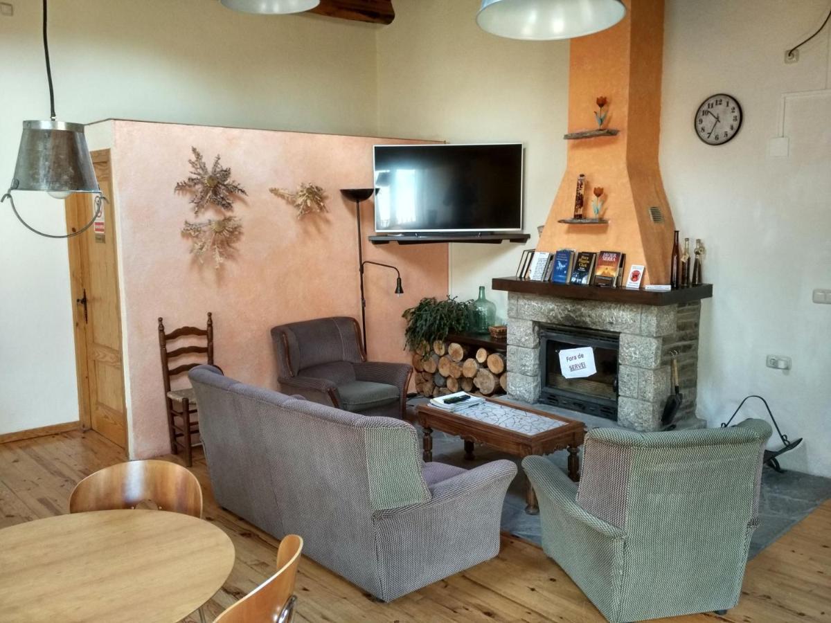 Hostal Pas De La Pera Aransá Exteriör bild